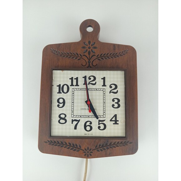 General Electric Resin Wall Clock Carved Wooden Cutting Board Shape Working - Picture 6 of 10